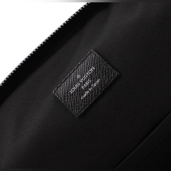 Louis Vuitton Avenue Sling Bag — Black Tiaga - Picture 7 of 8